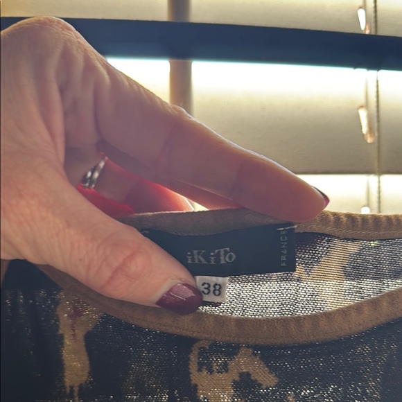 Brown and Red Fitted Camisole Top - Picture 5 of 7